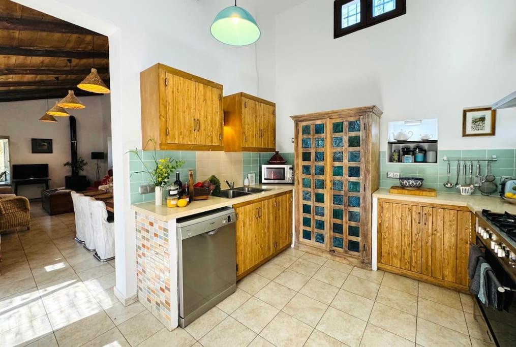 Villa Almond Hill House Orgiva Exterior foto